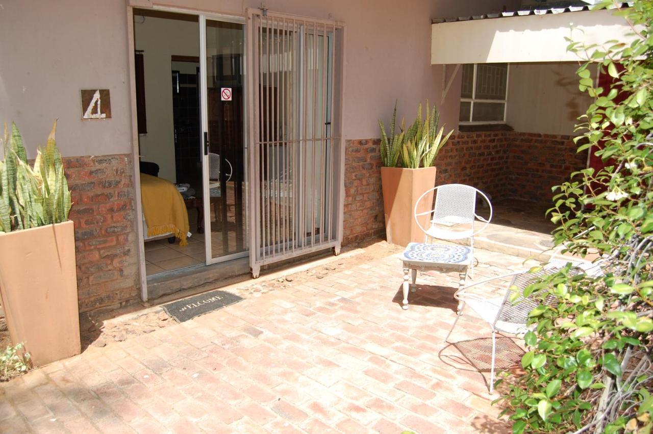 Evergreen Guesthouse Upington Exterior foto